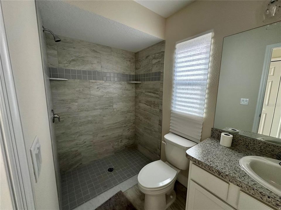 For Rent: $3,750 (4 beds, 3 baths, 3543 Square Feet)