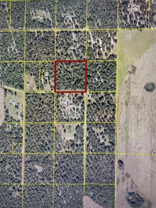 На продажу: $139,900 (10.03 acres)