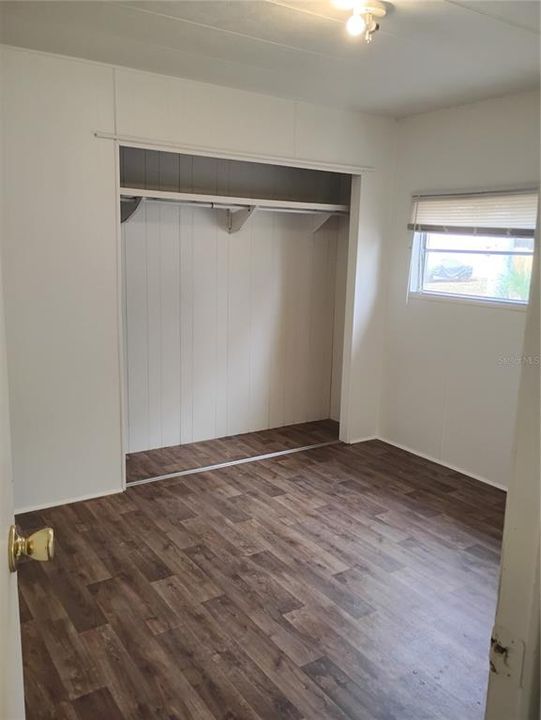 Active With Contract: $200,000 (2 beds, 2 baths, 1440 Square Feet)