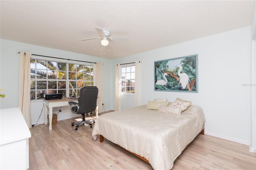 For Sale: $495,000 (3 beds, 2 baths, 1909 Square Feet)