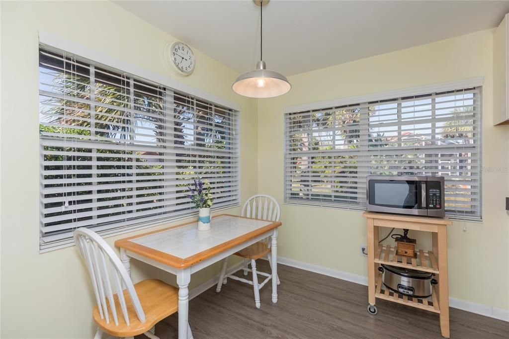 For Sale: $495,000 (3 beds, 2 baths, 1909 Square Feet)