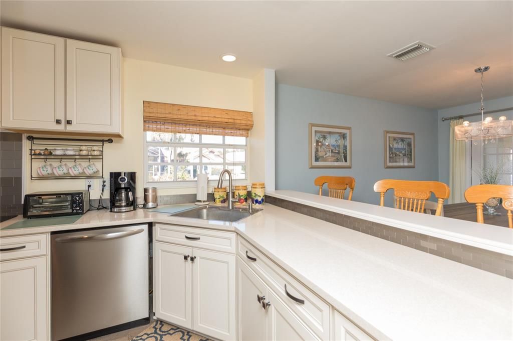 For Sale: $495,000 (3 beds, 2 baths, 1909 Square Feet)