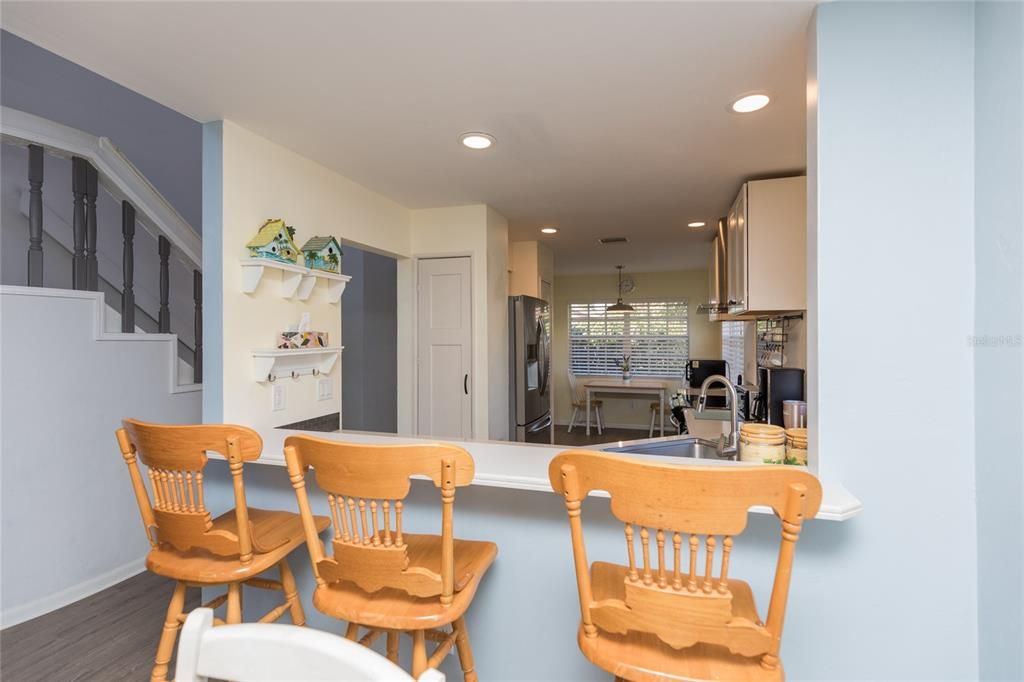 For Sale: $495,000 (3 beds, 2 baths, 1909 Square Feet)