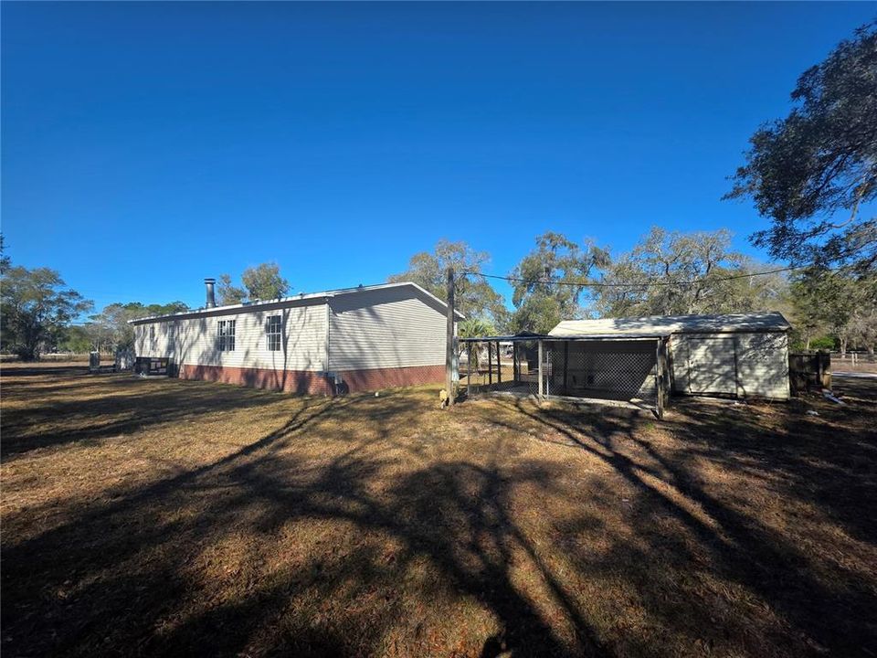 Activo con contrato: $254,500 (3 camas, 2 baños, 1560 Pies cuadrados)
