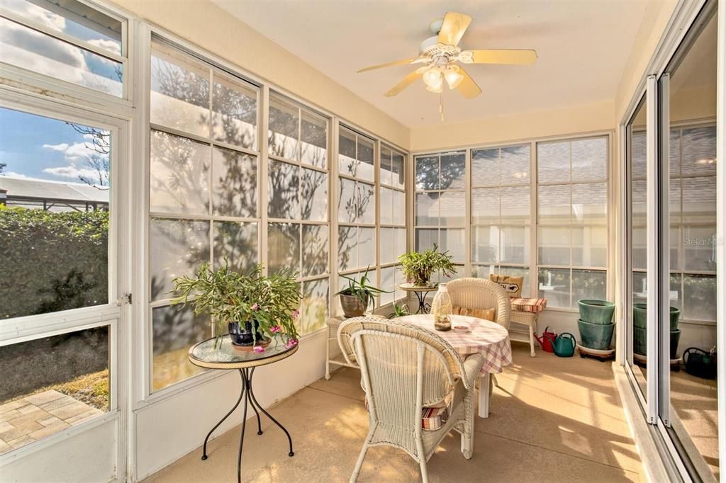 For Sale: $271,000 (3 beds, 2 baths, 1469 Square Feet)