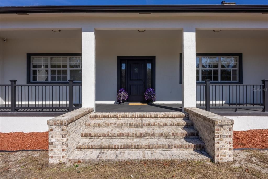 For Sale: $790,000 (4 beds, 3 baths, 5160 Square Feet)