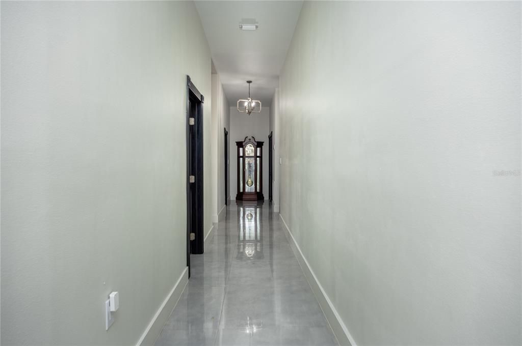 For Sale: $790,000 (4 beds, 3 baths, 5160 Square Feet)