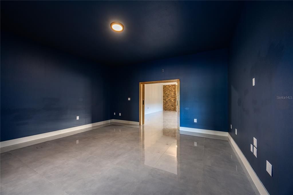 For Sale: $790,000 (4 beds, 3 baths, 5160 Square Feet)