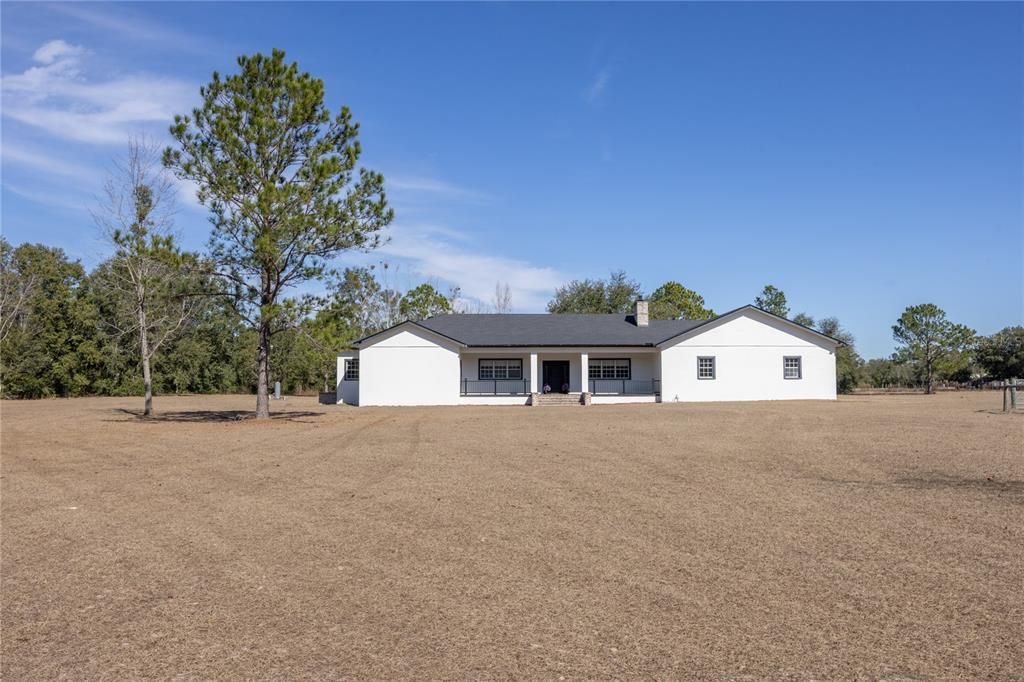 For Sale: $790,000 (4 beds, 3 baths, 5160 Square Feet)