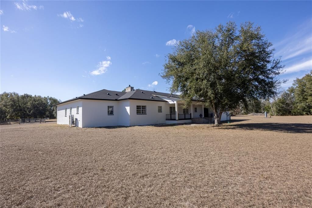 For Sale: $790,000 (4 beds, 3 baths, 5160 Square Feet)