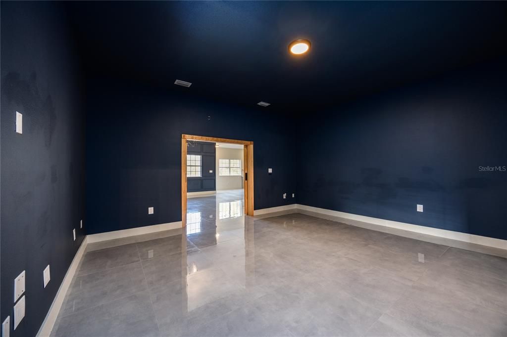 For Sale: $790,000 (4 beds, 3 baths, 5160 Square Feet)