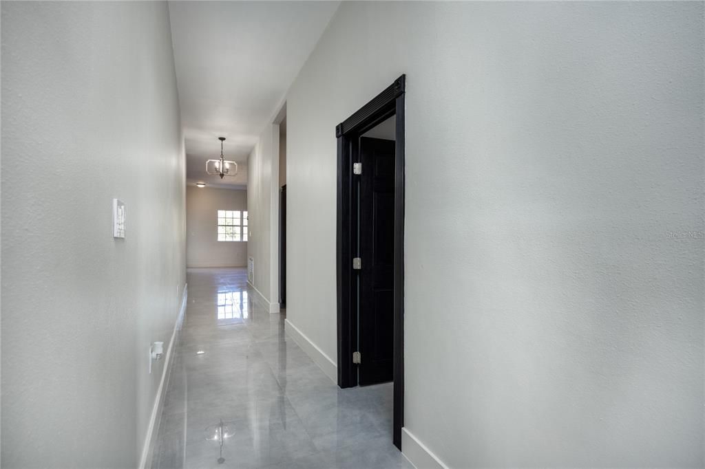 For Sale: $790,000 (4 beds, 3 baths, 5160 Square Feet)