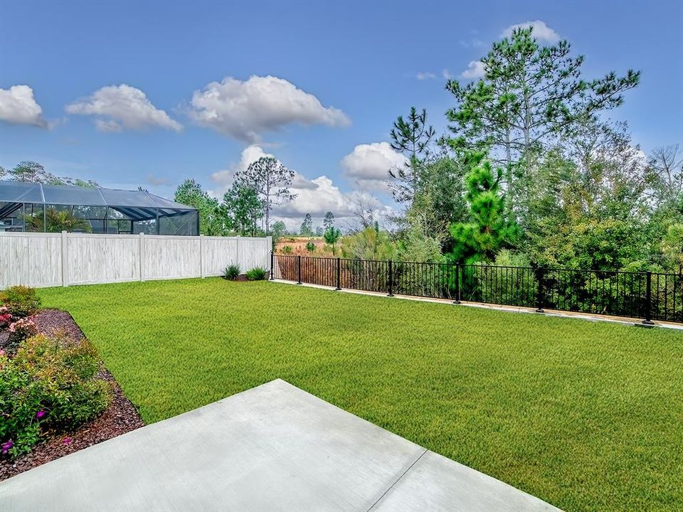 For Sale: $780,000 (3 beds, 2 baths, 1953 Square Feet)