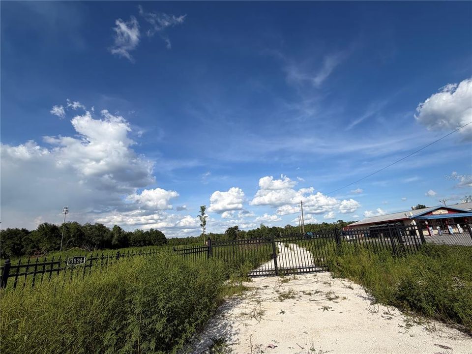 En Venta: $490,000 (7.00 acres)