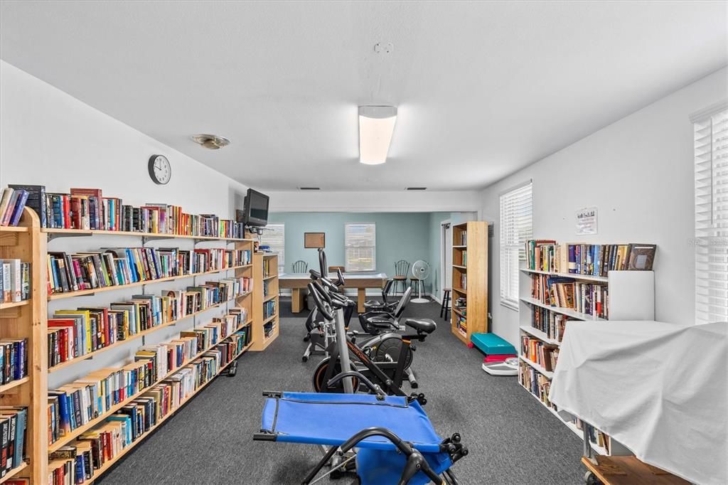 Под контрактом: $129,500 (1 спален, 1 ванн, 720 Квадратных фут)