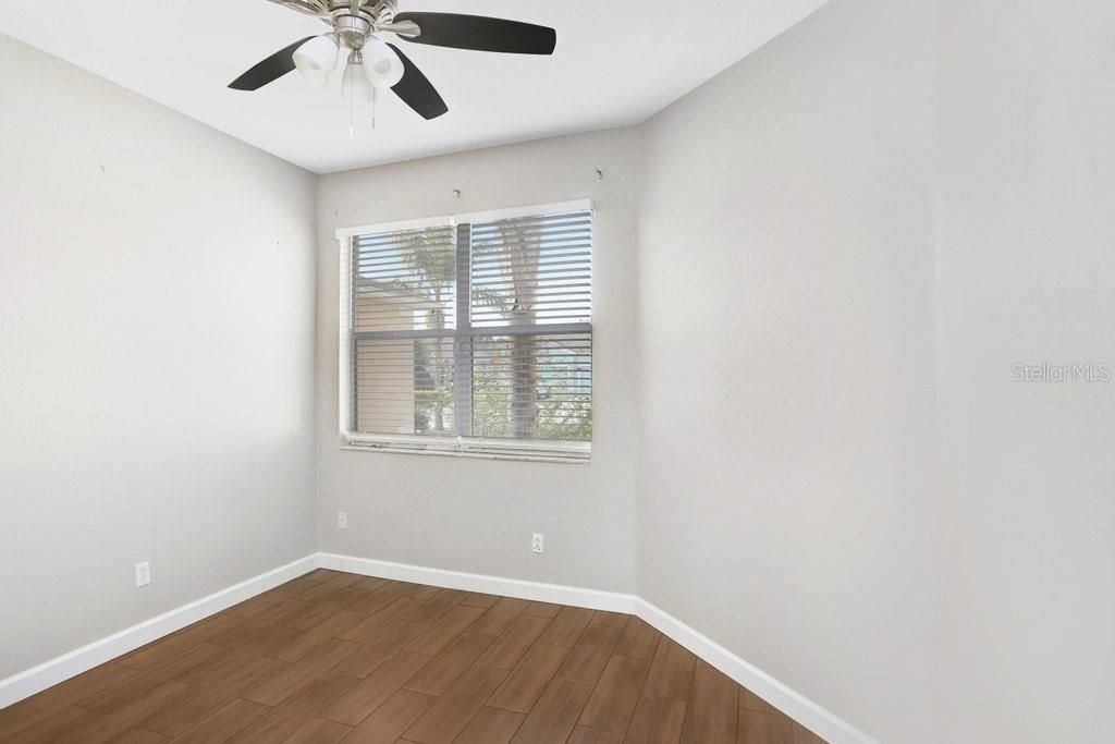Active With Contract: $259,999 (2 beds, 2 baths, 1334 Square Feet)