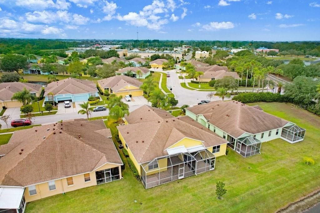 Active With Contract: $259,999 (2 beds, 2 baths, 1334 Square Feet)