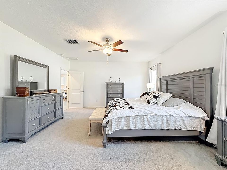 Active With Contract: $479,900 (5 beds, 3 baths, 3346 Square Feet)