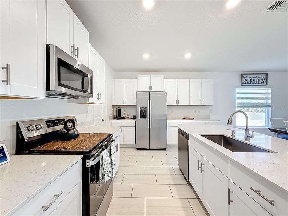 Active With Contract: $479,900 (5 beds, 3 baths, 3346 Square Feet)