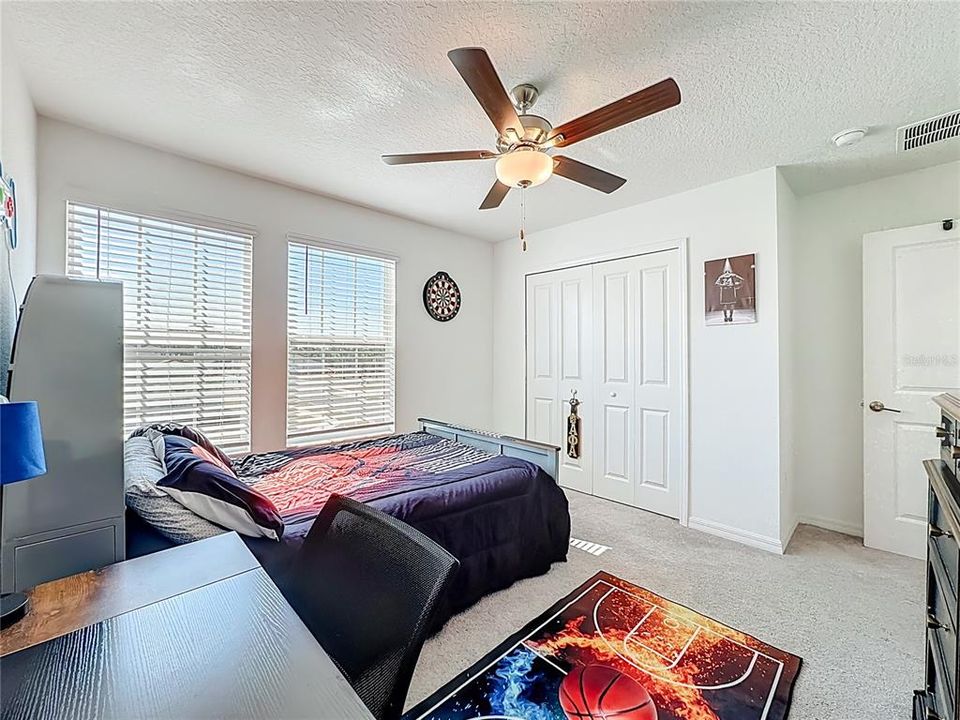 Active With Contract: $479,900 (5 beds, 3 baths, 3346 Square Feet)