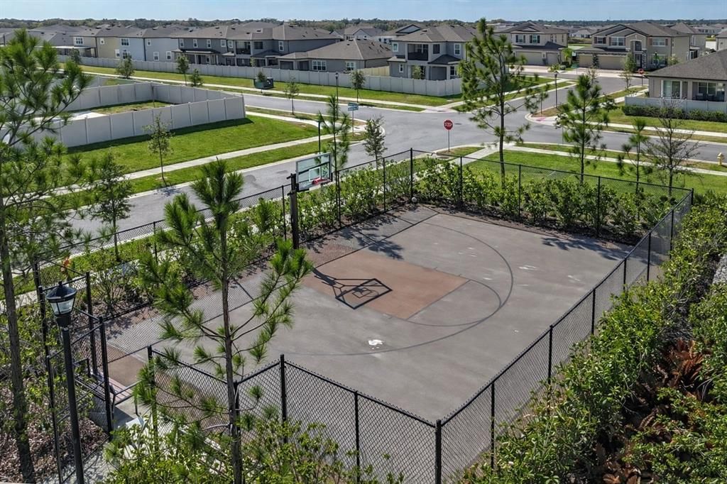 Active With Contract: $479,900 (5 beds, 3 baths, 3346 Square Feet)