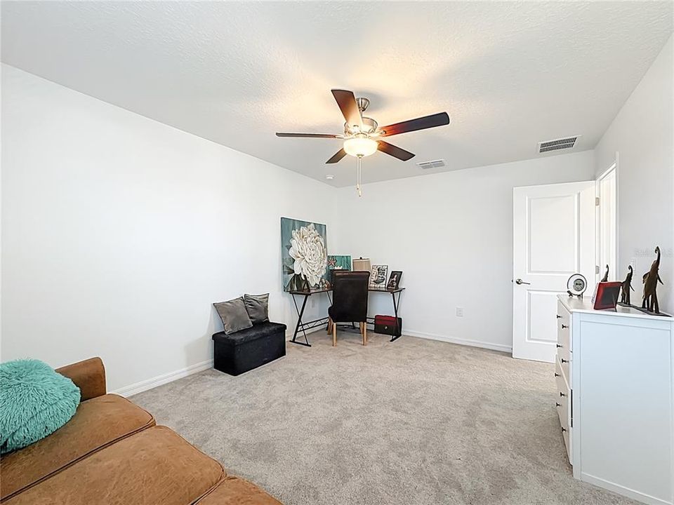Active With Contract: $479,900 (5 beds, 3 baths, 3346 Square Feet)