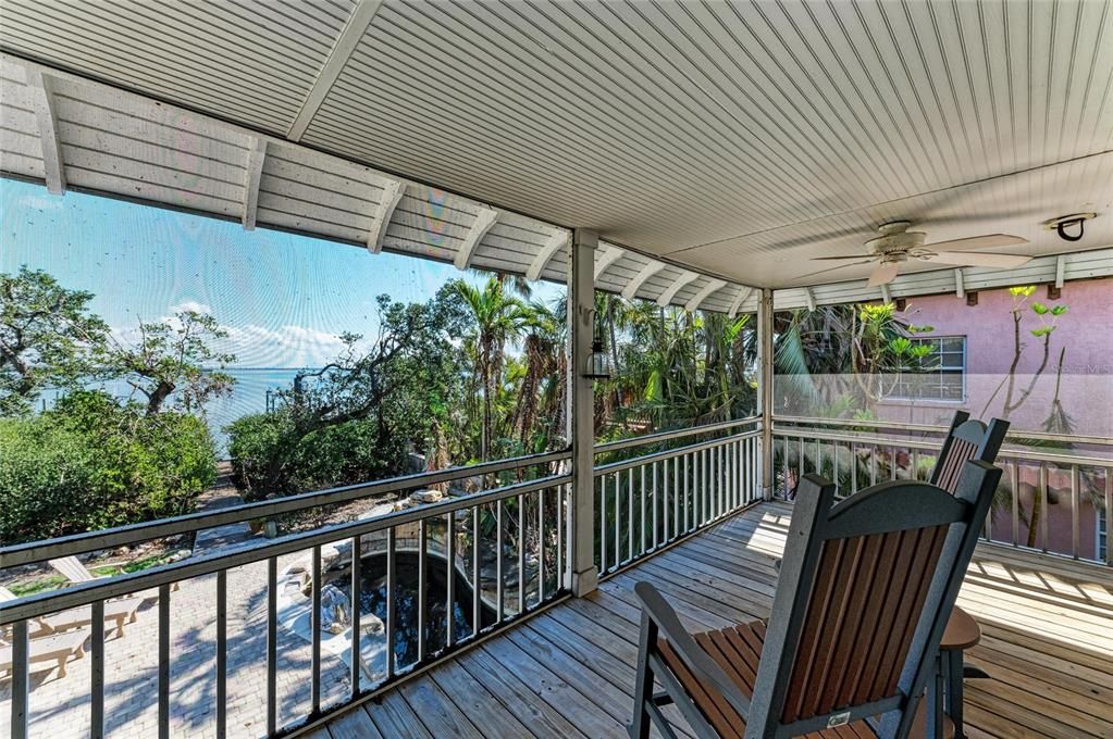 For Sale: $2,175,000 (3 beds, 2 baths, 1248 Square Feet)