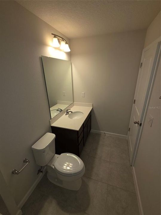 For Rent: $2,450 (3 beds, 2 baths, 1734 Square Feet)