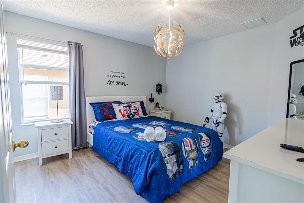 В аренду: $4,200 (7 спален, 4 ванн, 2834 Квадратных фут)