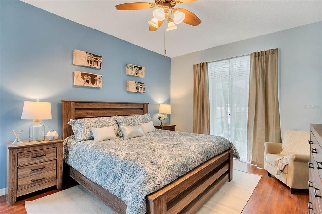 В аренду: $4,200 (7 спален, 4 ванн, 2834 Квадратных фут)