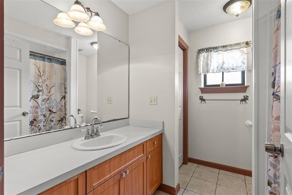 For Sale: $994,900 (3 beds, 2 baths, 1912 Square Feet)