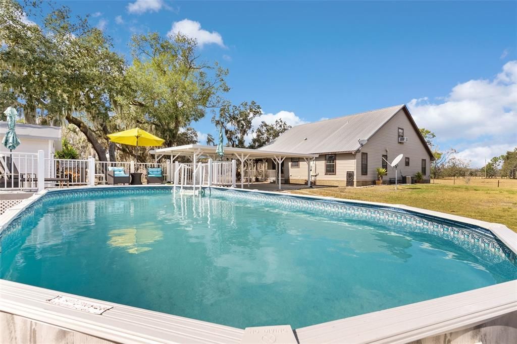 For Sale: $994,900 (3 beds, 2 baths, 1912 Square Feet)