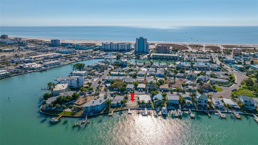 待售: $650,000 (0.10 acres)