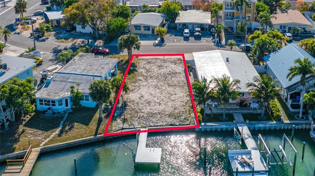 待售: $650,000 (0.10 acres)