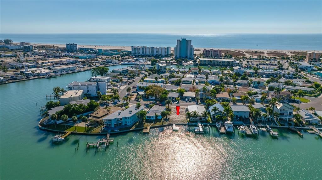 待售: $650,000 (0.10 acres)