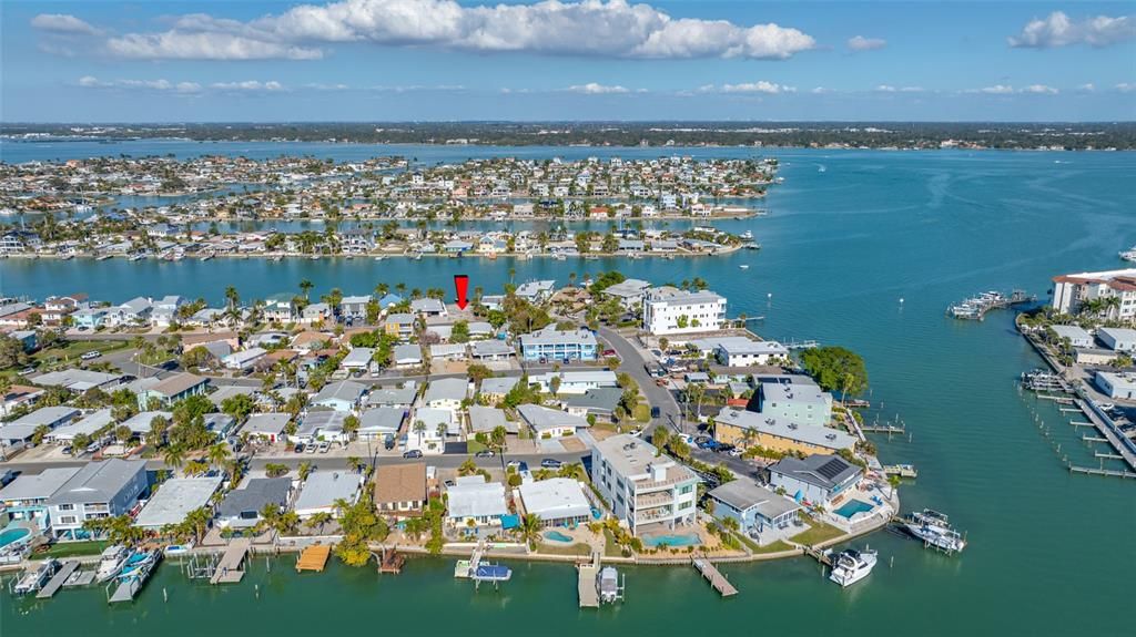 待售: $650,000 (0.10 acres)