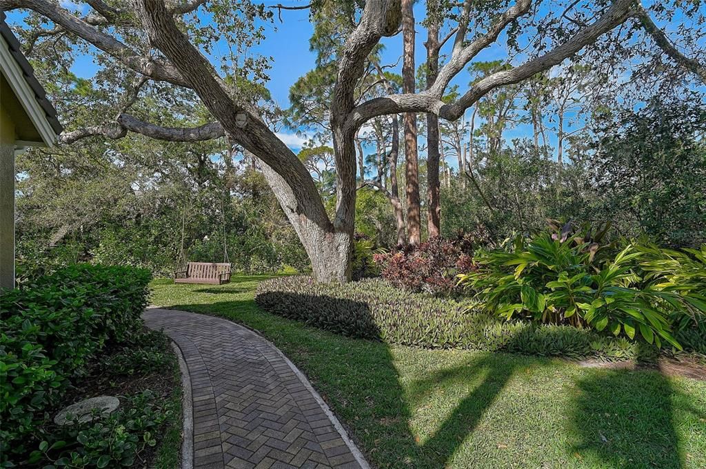 For Sale: $2,850,000 (4 beds, 4 baths, 4359 Square Feet)