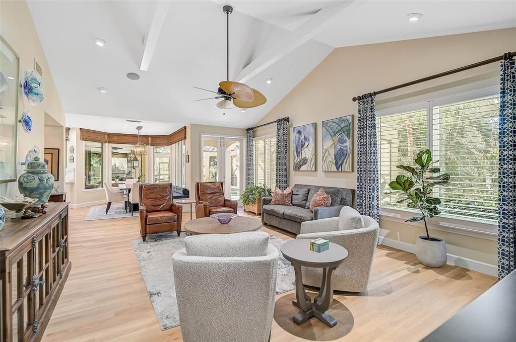 For Sale: $2,850,000 (4 beds, 4 baths, 4359 Square Feet)