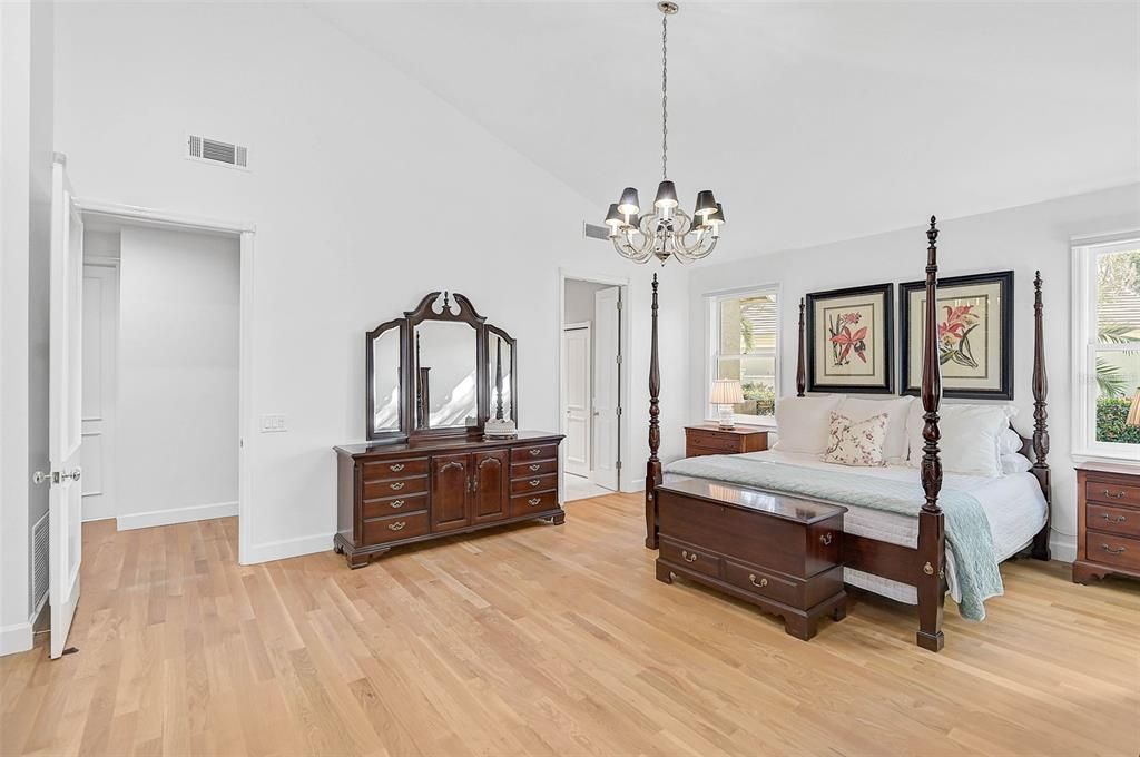 For Sale: $2,850,000 (4 beds, 4 baths, 4359 Square Feet)