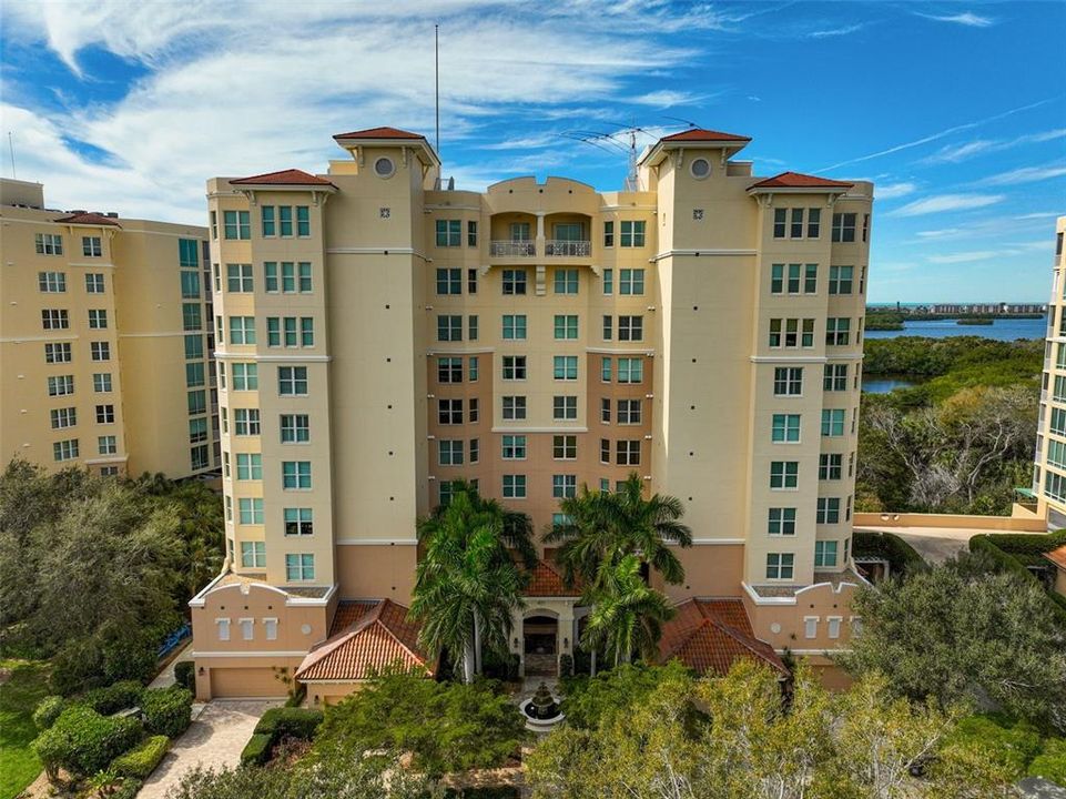 For Sale: $1,995,000 (3 beds, 3 baths, 3029 Square Feet)