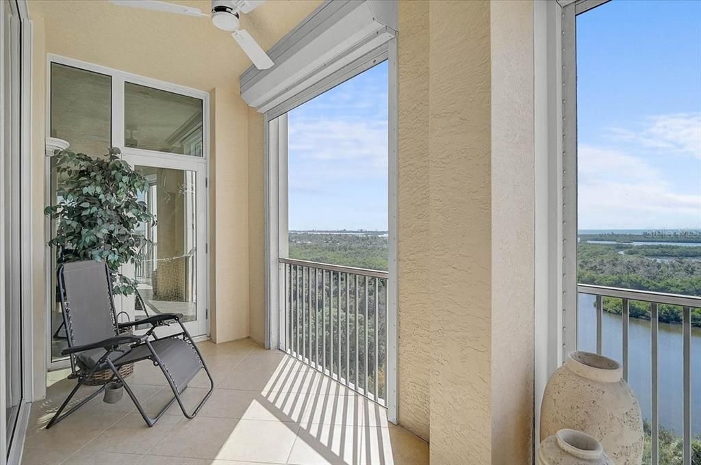 For Sale: $1,995,000 (3 beds, 3 baths, 3029 Square Feet)