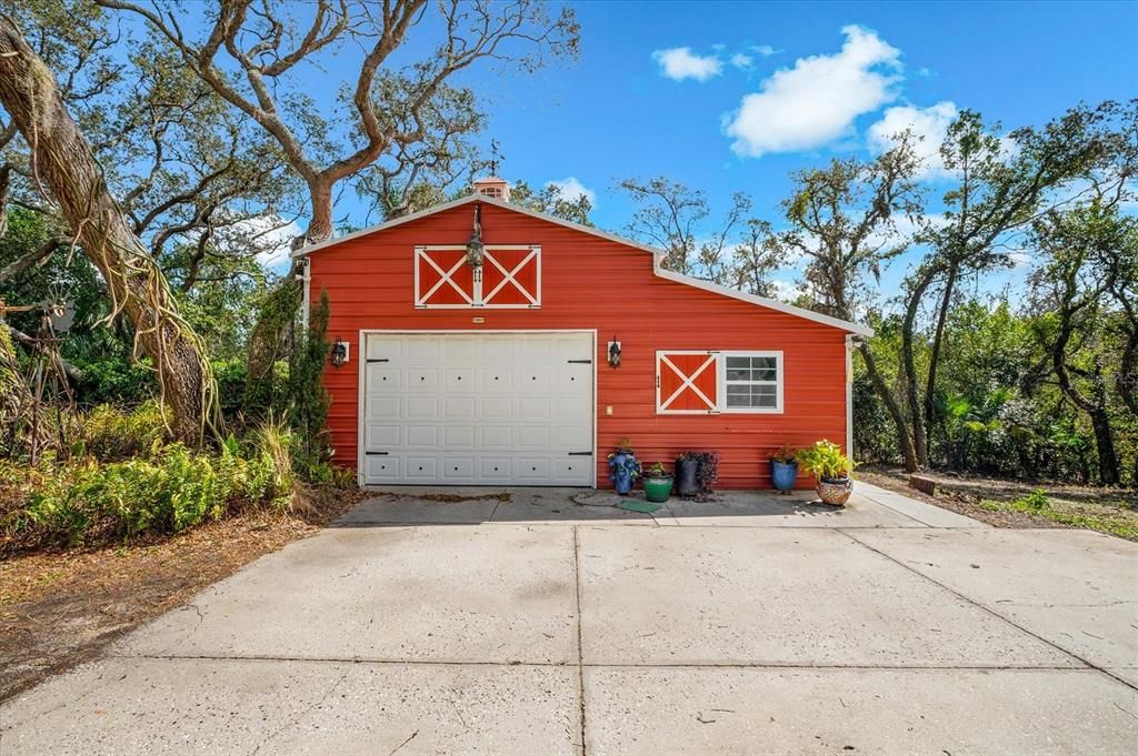 Activo con contrato: $1,225,000 (3 camas, 3 baños, 2800 Pies cuadrados)