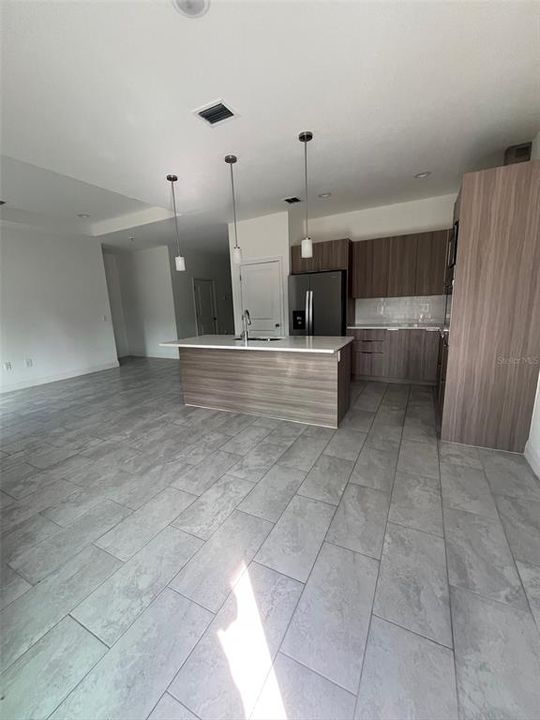 Active With Contract: $239,900 (3 beds, 2 baths, 1507 Square Feet)