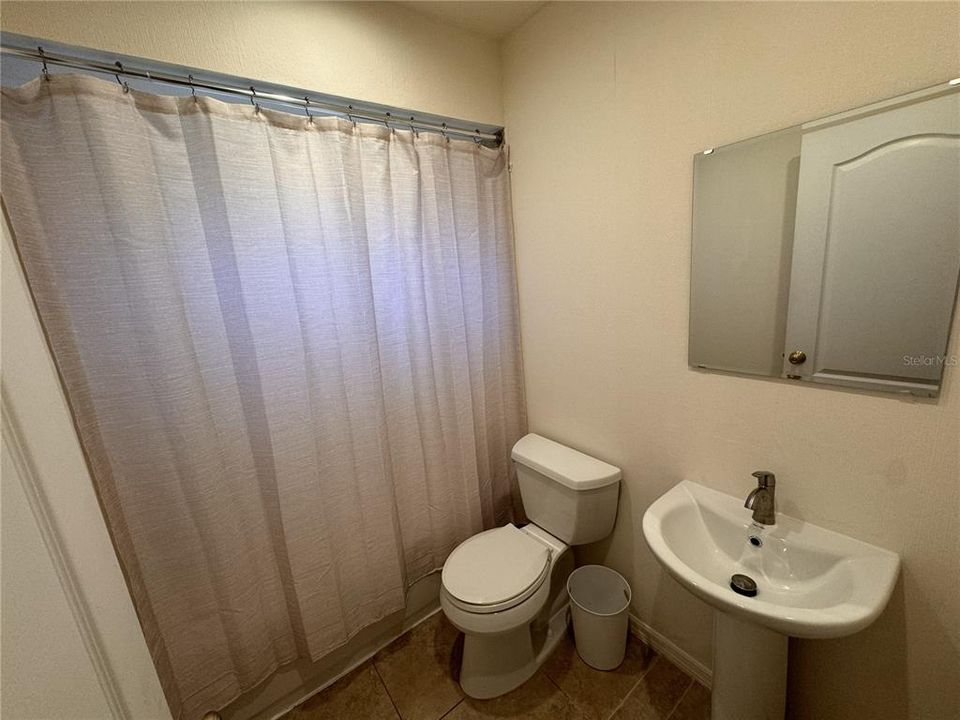En Venta: $250,000 (3 camas, 2 baños, 1205 Pies cuadrados)