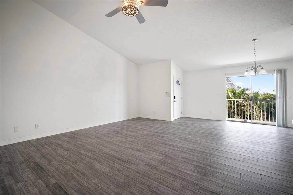 En Venta: $310,000 (2 camas, 2 baños, 1198 Pies cuadrados)