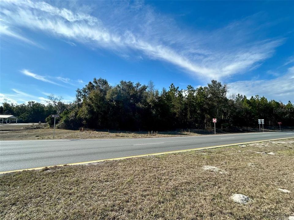 For Sale: $825,000 (6.70 acres)