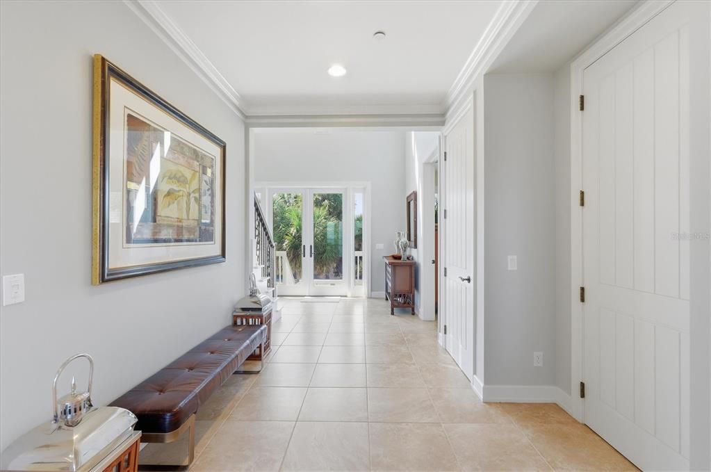 Activo con contrato: $4,150,000 (3 camas, 3 baños, 2299 Pies cuadrados)