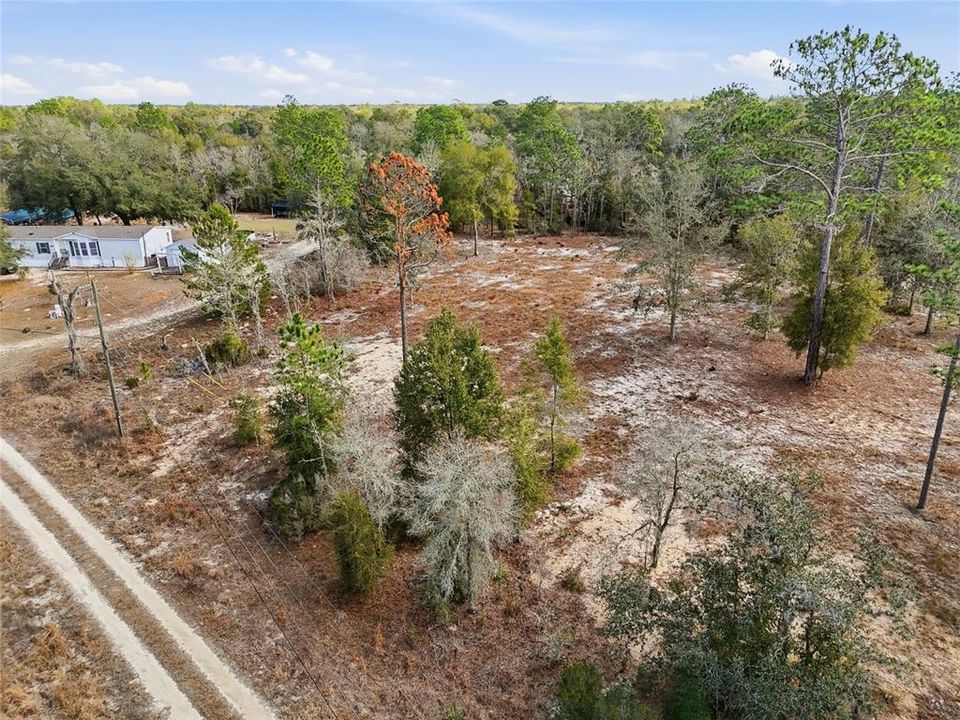 合同活跃: $37,900 (1.10 acres)