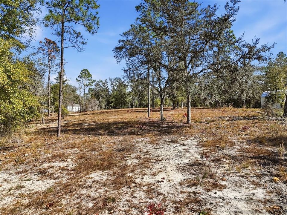 合同活跃: $37,900 (1.10 acres)