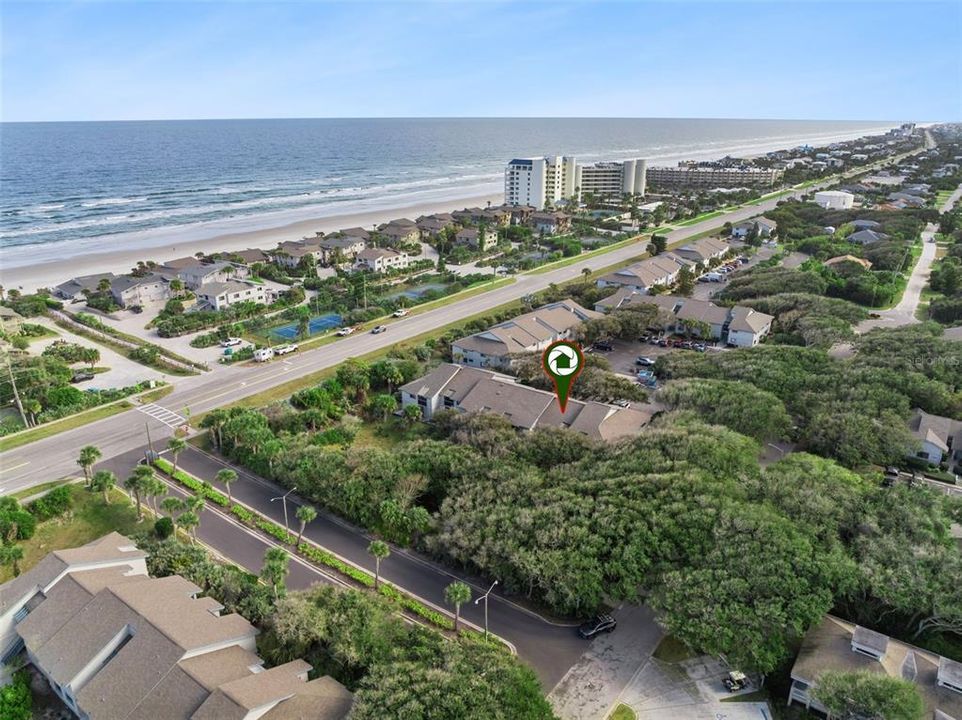 For Sale: $299,900 (1 beds, 1 baths, 891 Square Feet)